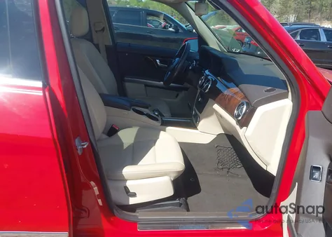 2015 Mercedes-Benz Glk 350 z USA, uszkodzony, nr VIN WDCGG5HB0FG437570